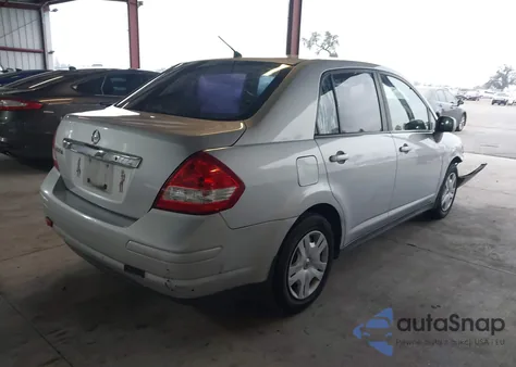 2011 Nissan Versa 1.8S из США, поврежденный, VIN 3N1BC1AP2BL458990